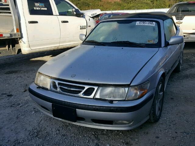 YS3DF78K327008823 - 2002 SAAB 9-3 SE SILVER photo 2