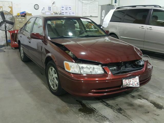 4T1BG22K11U043010 - 2001 TOYOTA CAMRY CE MAROON photo 1