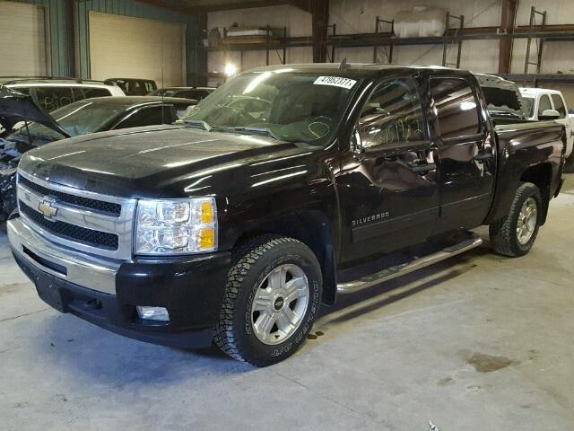 3GCRKSE33AG129363 - 2010 CHEVROLET SILVERADO BLACK photo 2