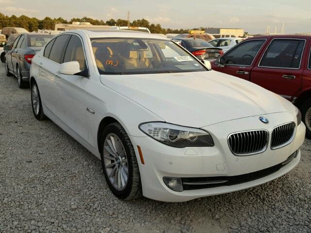 WBAFR7C52BC800636 - 2011 BMW 535 I WHITE photo 1