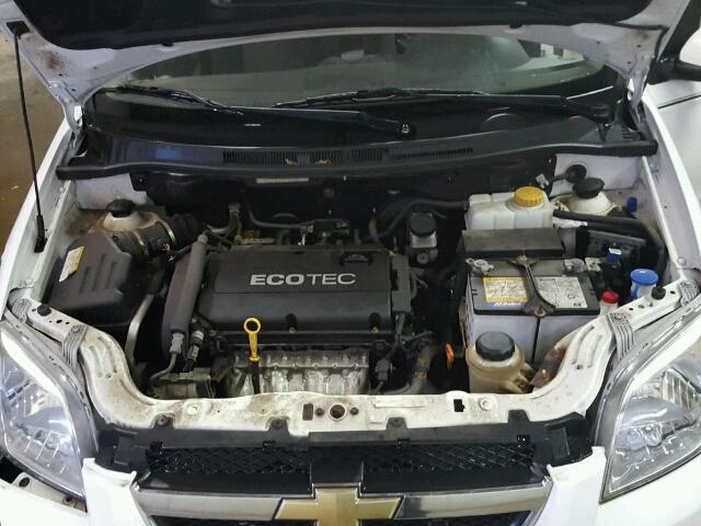 KL1TD5DE7AB087977 - 2010 CHEVROLET AVEO LS WHITE photo 7