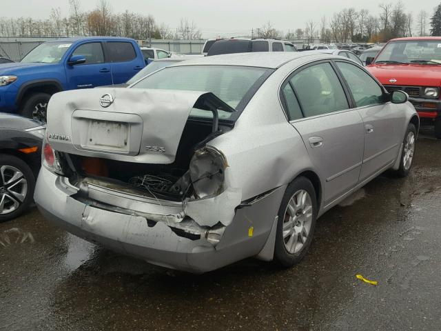 1N4AL11D25N930307 - 2005 NISSAN ALTIMA S SILVER photo 4