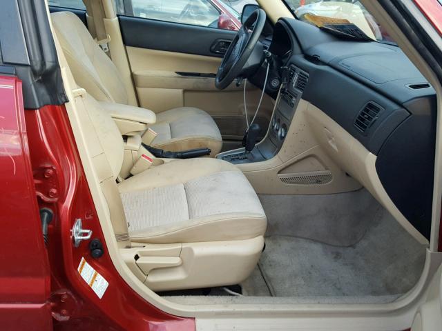 JF1SG63676H724453 - 2006 SUBARU FORESTER 2 RED photo 5
