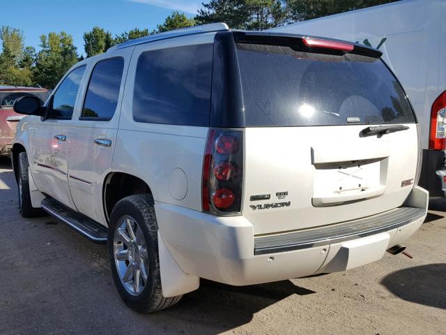 1GKFK03289R220601 - 2009 GMC YUKON DENA WHITE photo 3