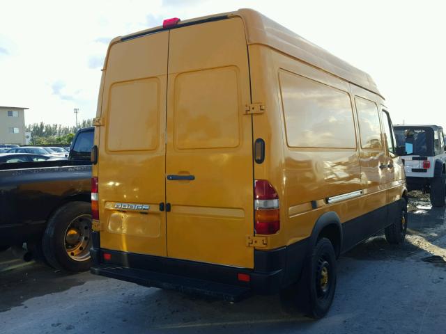 WD0PD644165962149 - 2006 DODGE SPRINTER 2 YELLOW photo 4