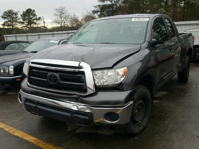 5TFRU5F19BX025465 - 2011 TOYOTA TUNDRA DOU CHARCOAL photo 2