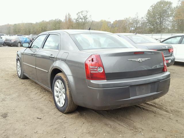 2C3KA43R38H176592 - 2008 CHRYSLER 300 LX GRAY photo 3