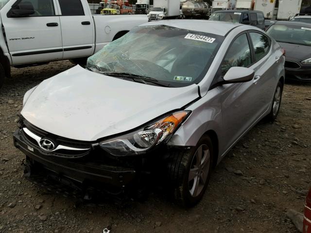 5NPDH4AE5DH430756 - 2013 HYUNDAI ELANTRA GL SILVER photo 2