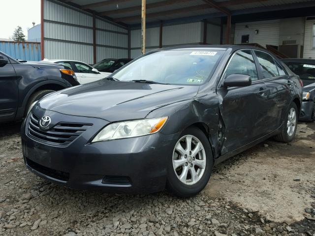 4T4BE46K28R025269 - 2008 TOYOTA CAMRY CE GRAY photo 2