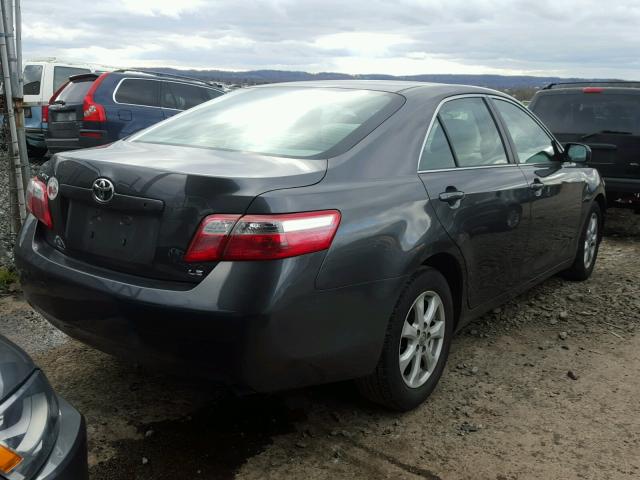 4T4BE46K28R025269 - 2008 TOYOTA CAMRY CE GRAY photo 4