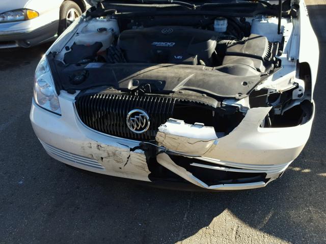 1G4HD57218U209338 - 2008 BUICK LUCERNE CX WHITE photo 9