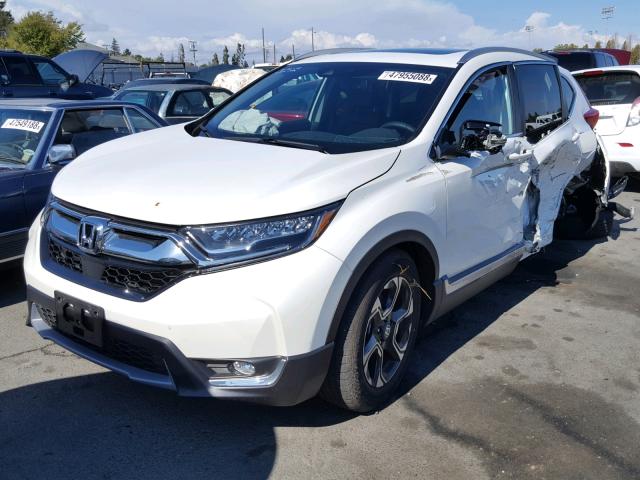 2HKRW1H98JH510356 - 2018 HONDA CR-V TOURI WHITE photo 2