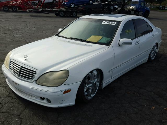 WDBNG75J0YA122356 - 2000 MERCEDES-BENZ S 500 WHITE photo 2