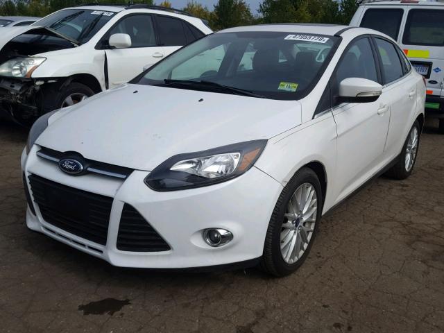 1FADP3J23EL250858 - 2014 FORD FOCUS TITA WHITE photo 2