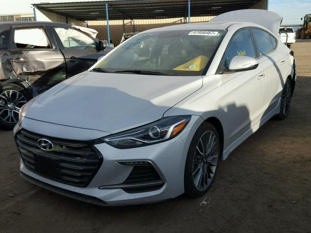 KMHD04LB0HU332798 - 2017 HYUNDAI ELANTRA SP WHITE photo 2