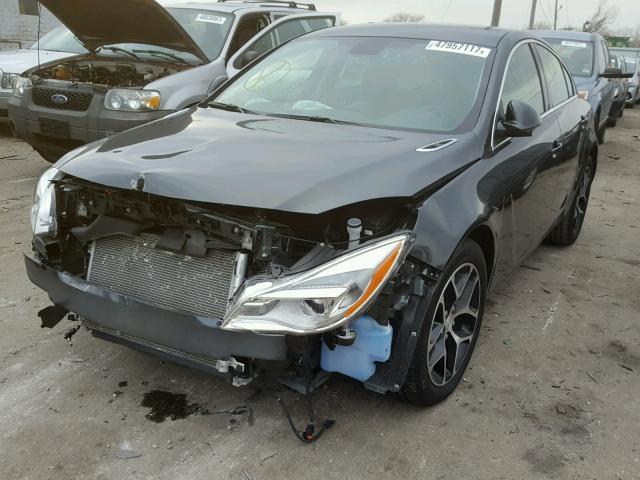 2G4GL5EX2H9174724 - 2017 BUICK REGAL SPOR GRAY photo 2