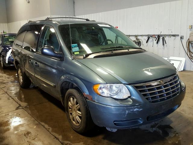 2C4GP54L45R506181 - 2005 CHRYSLER TOWN & COU BLUE photo 1