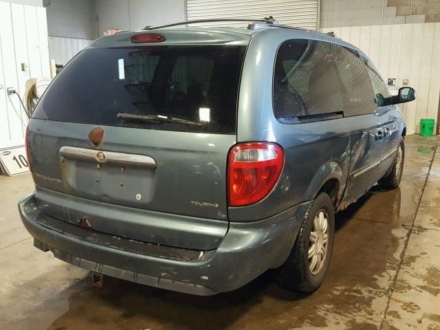 2C4GP54L45R506181 - 2005 CHRYSLER TOWN & COU BLUE photo 4