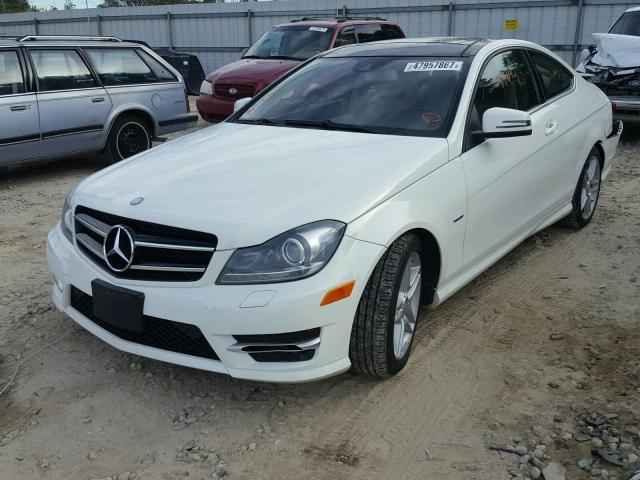 WDDGJ8JB2CF894939 - 2012 MERCEDES-BENZ C 350 4MAT WHITE photo 2