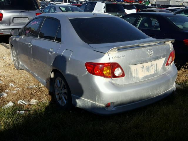 1NXBU4EE1AZ239233 - 2010 TOYOTA COROLLA BA SILVER photo 3