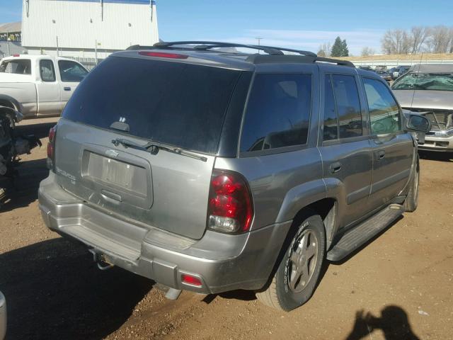 1GNDS13S852165702 - 2005 CHEVROLET TRAILBLAZE TAN photo 4