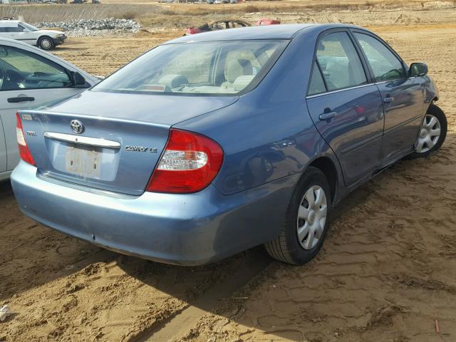 4T1BE32K73U675590 - 2003 TOYOTA CAMRY LE BLUE photo 4