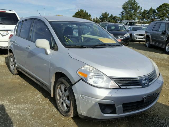 3N1BC13E18L360943 - 2008 NISSAN VERSA S SILVER photo 1