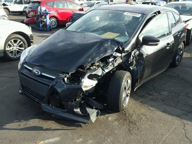 1FADP3K21EL237525 - 2014 FORD FOCUS SE BLACK photo 2