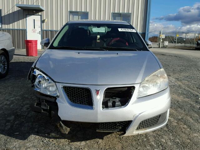 1G2ZA5E03A4108430 - 2010 PONTIAC G6 SILVER photo 9