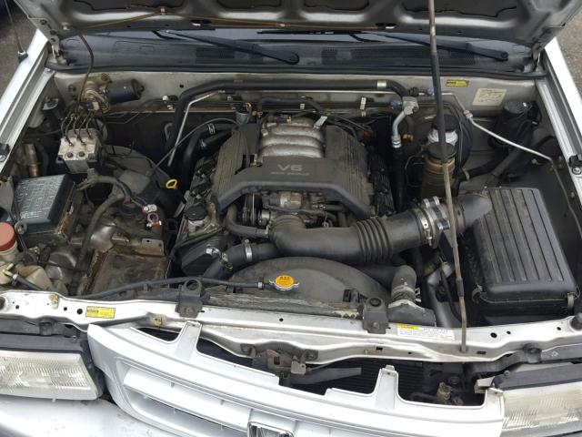 4S6CK58W8W4418212 - 1998 HONDA PASSPORT E 银色 照片 7