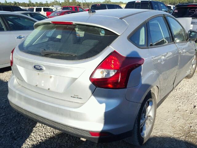 1FADP3K26DL152579 - 2013 FORD FOCUS SE SILVER photo 4