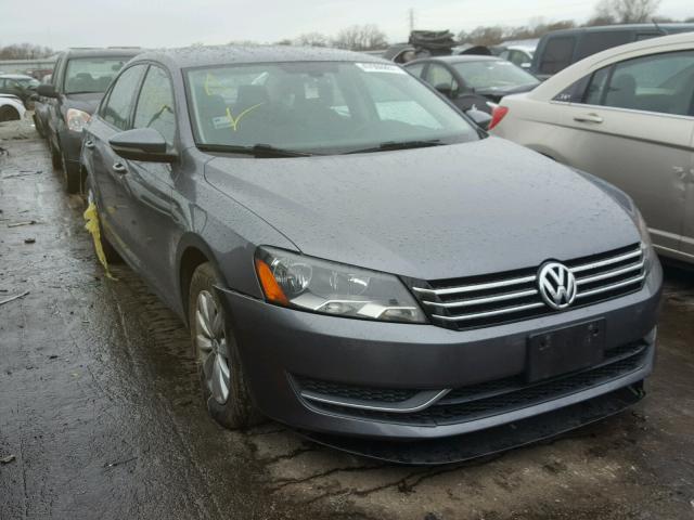 1VWAH7A38CC018664 - 2012 VOLKSWAGEN PASSAT S رمادي صورة 1