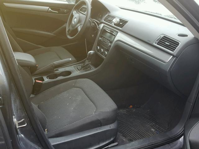 1VWAH7A38CC018664 - 2012 VOLKSWAGEN PASSAT S رمادي صورة 5