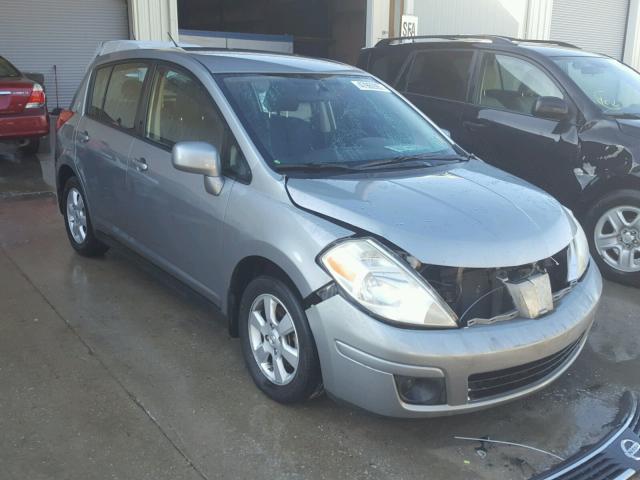 3N1BC13EX9L377709 - 2009 NISSAN VERSA S GRAY photo 1