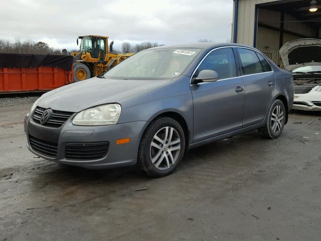 3VWST71K66M847214 - 2006 VOLKSWAGEN JETTA TDI GRAY photo 2