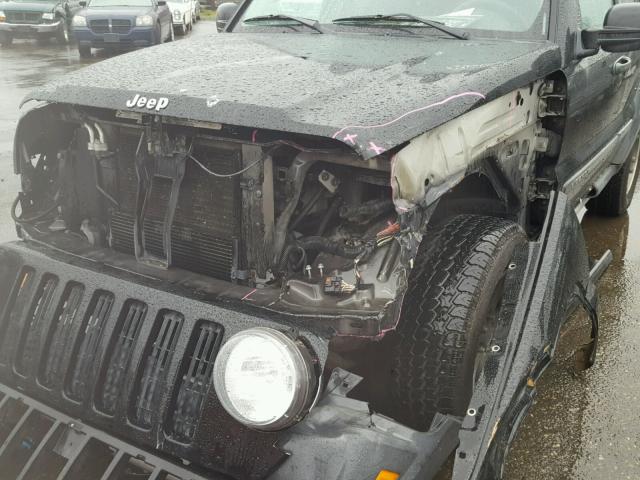 1J4GK38K26W284845 - 2006 JEEP LIBERTY RE BLACK photo 9