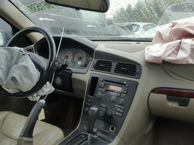 YV1RS61T442380252 - 2004 VOLVO S60 Արծաթագույն լուսանկար 10