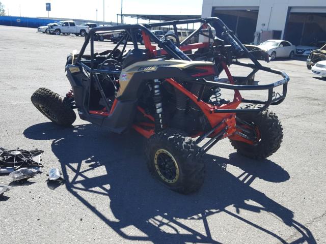 3JBVXAW26HK001080 - 2017 CAN-AM MAVERICK X TWO TONE photo 3