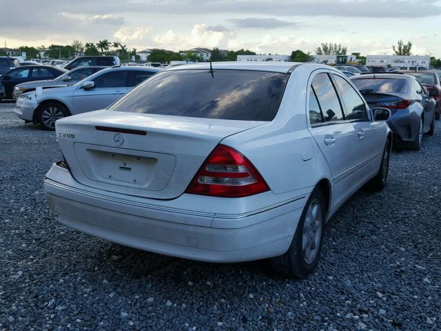 WDBRF61J11F116529 - 2001 MERCEDES-BENZ C 240 WHITE photo 4