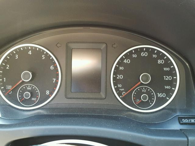 WVGAV7AX0AW513995 - 2010 VOLKSWAGEN TIGUAN S SILVER photo 8