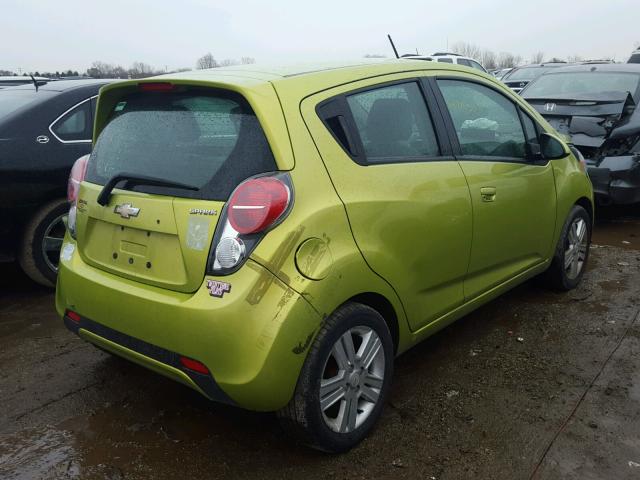 KL8CD6S98DC504003 - 2013 CHEVROLET SPARK 1LT GREEN photo 4