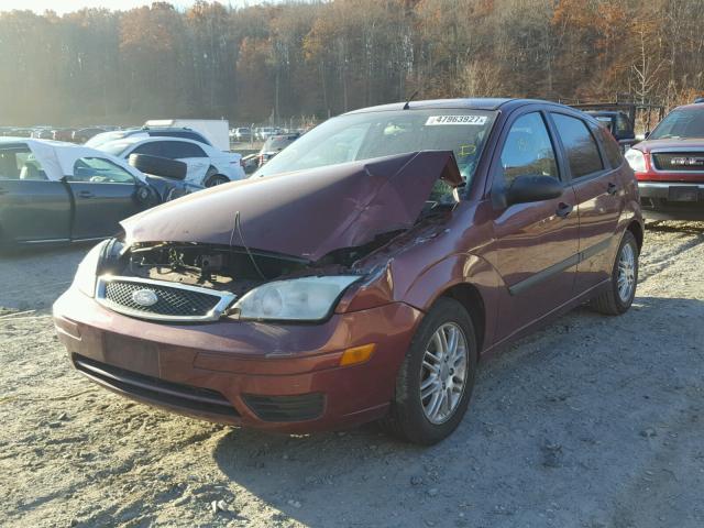 1FAFP37N86W160356 - 2006 FORD FOCUS ZX5 BURGUNDY photo 2