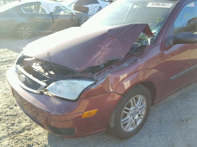 1FAFP37N86W160356 - 2006 FORD FOCUS ZX5 BURGUNDY photo 9