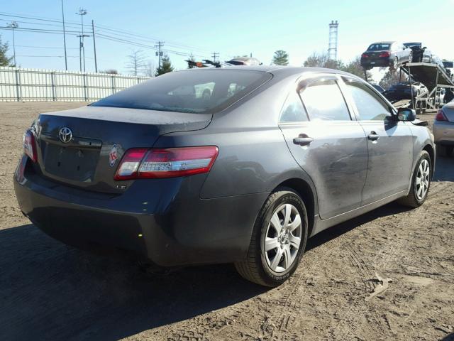 4T1BF3EK8BU709091 - 2011 TOYOTA CAMRY BASE GRAY photo 4