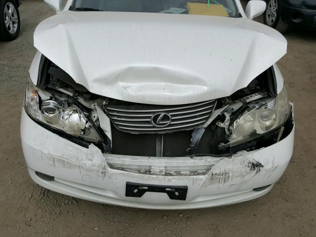 JTHBJ46GX92294136 - 2009 LEXUS ES 350 WHITE photo 7