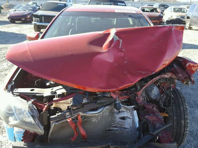 4T1BF1FK3CU635261 - 2012 TOYOTA CAMRY BASE RED photo 7