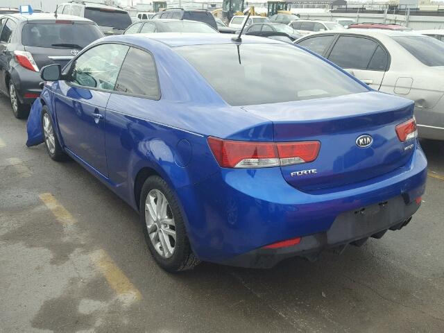 KNAFU6A22C5583967 - 2012 KIA FORTE EX BLUE photo 3