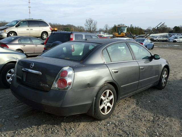 1N4AL11E46N381672 - 2006 NISSAN ALTIMA S GRAY photo 4