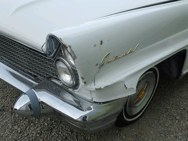 0Y84H419290 - 1960 LINCOLN CONTINENTA WHITE photo 9