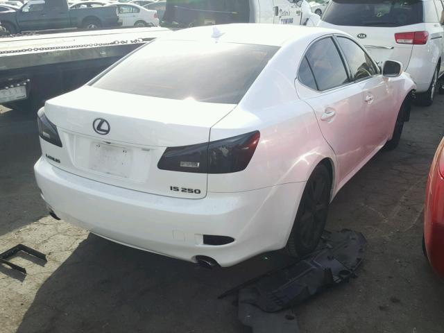 JTHBK262172024943 - 2007 LEXU IS250 AWD WHITE photo 4